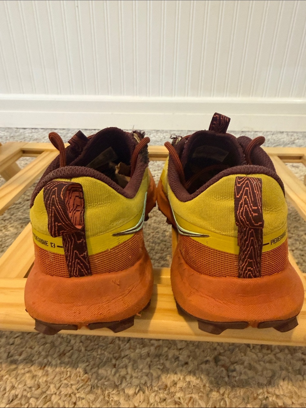 Saucony Yellow Orange Turquoise Women 8 Peregrine 13 Trail Runners Hiking shoes - Picture 3 of 8